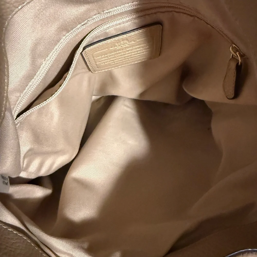 Coach Madison Phoebe Shoulder Bag